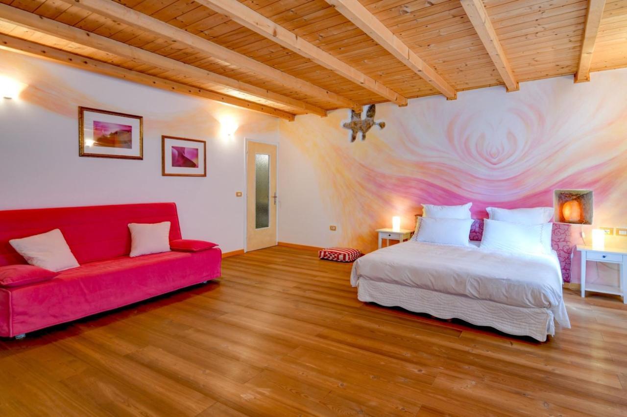 Casa Vacanze Regina Del Lago Tremosine Exterior photo