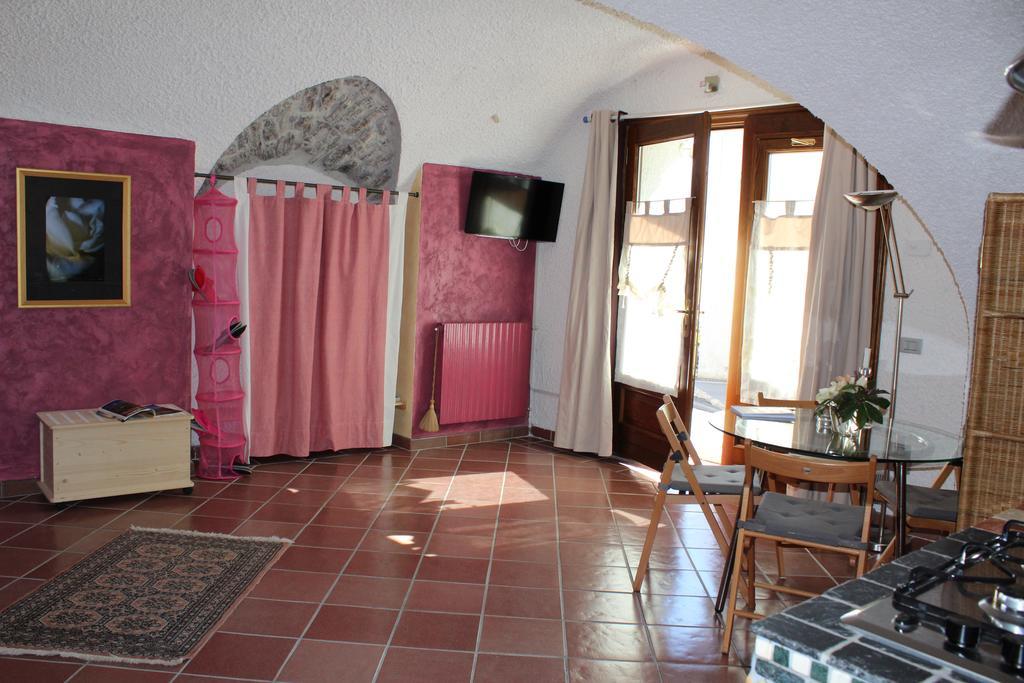 Casa Vacanze Regina Del Lago Tremosine Exterior photo